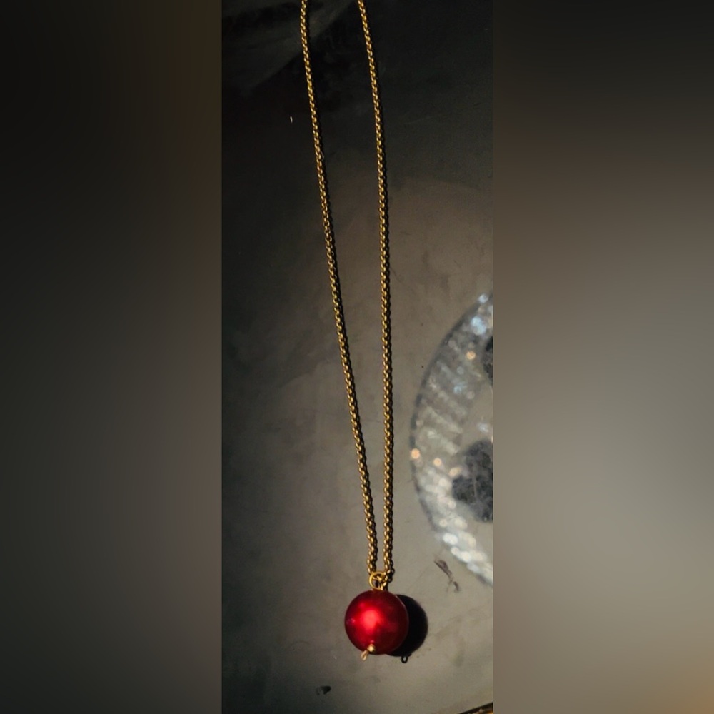 Gorgeous Dillards 14KT Dip Huge Red Globe Ball necklace